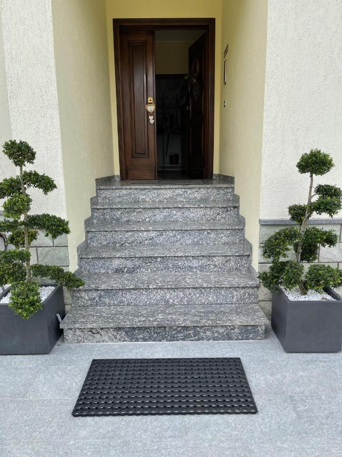 Casa Dolce Casa Lejlighed Tirano Eksteriør billede