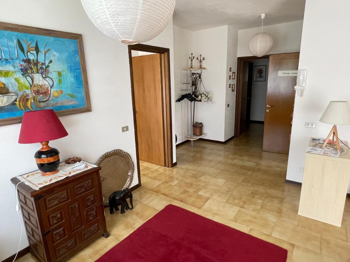 Casa Dolce Casa Lejlighed Tirano Eksteriør billede